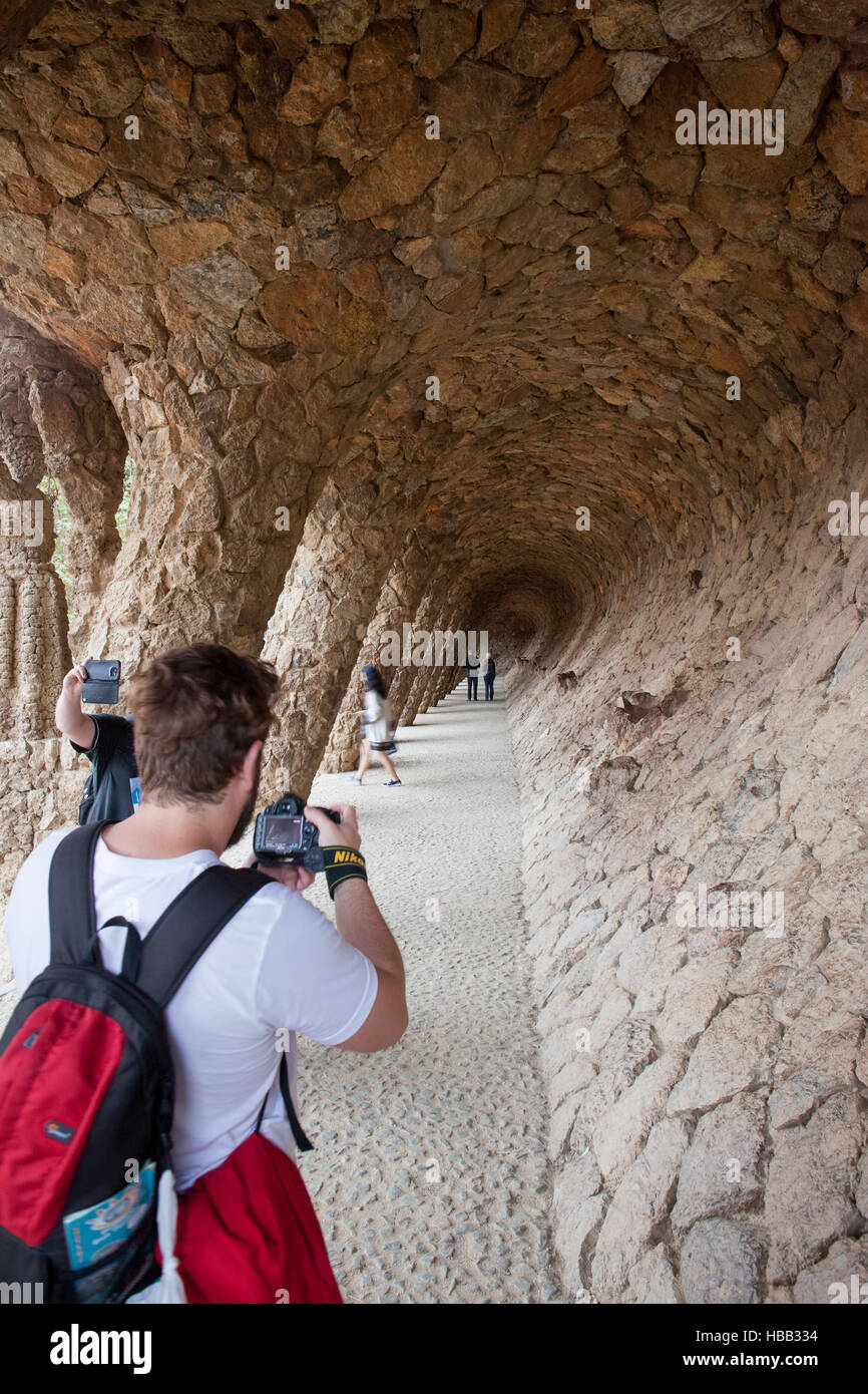 La salle de lavage portique dans le parc Guell, Barcelone, Catalogne, Espagne Banque D'Images