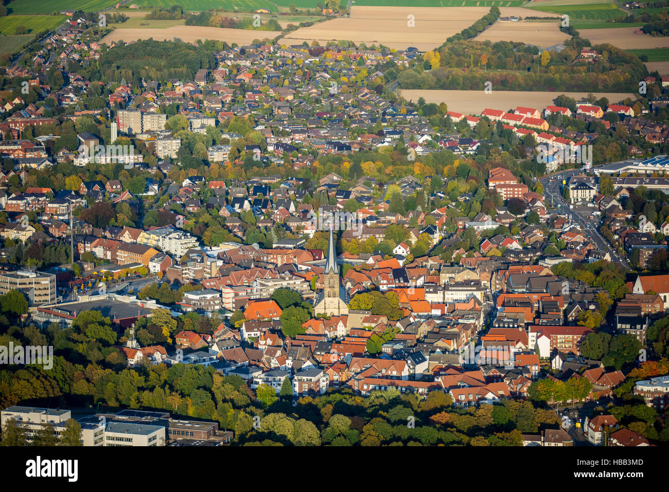 Vue aérienne, Vieille Ville centre-ville Werne, Église Saint-christophe, Old Town Hall, Werne, Ruhr, Rhénanie du Nord-Westphalie, Allemagne, Banque D'Images