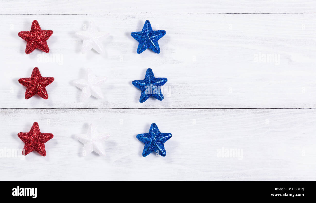 Maison de vacances usa stars sur les planches de bois blanc Banque D'Images