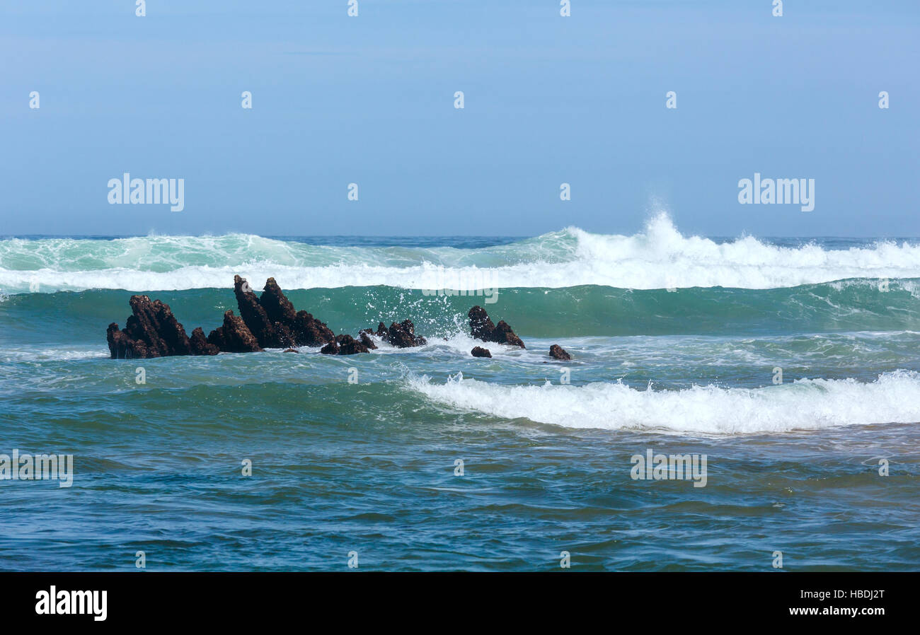 Vagues de surf de mer. Banque D'Images