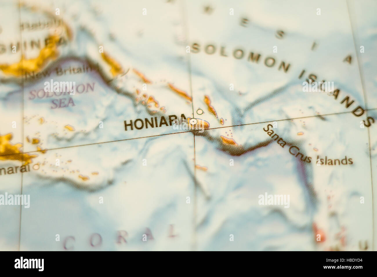 Photo d'une carte des Îles Salomon et la capitale Honiara . Banque D'Images