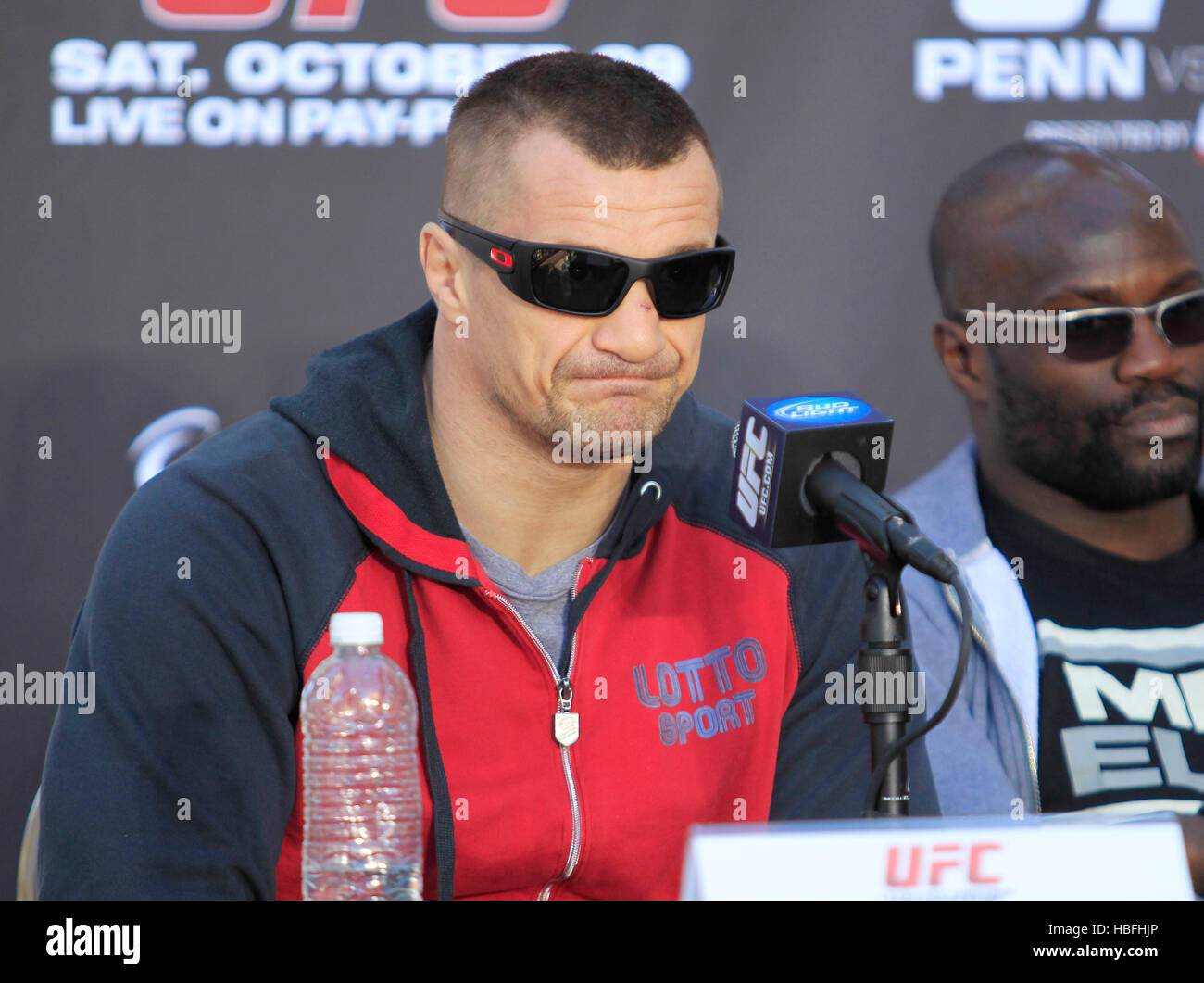 Mirko Cro Cop UFC fighter lors d'une conférence de presse pour l'UFC 137 à Las Vegas, Nevada le jeudi 27 octobre, 2011. Photo par Francis Specker Banque D'Images