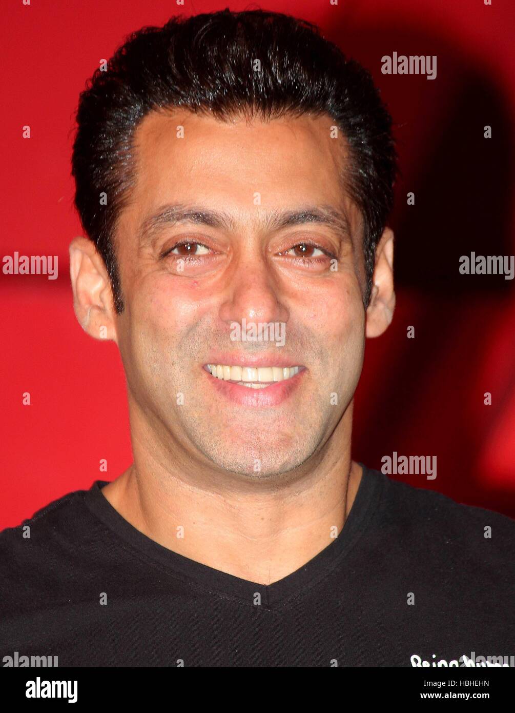 L'acteur de Bollywood Salman Khan durant le lancement de l'Audi RS 7 Sportback Voiture de luxe à Mumbai, Inde le 06 janvier 2014. Banque D'Images