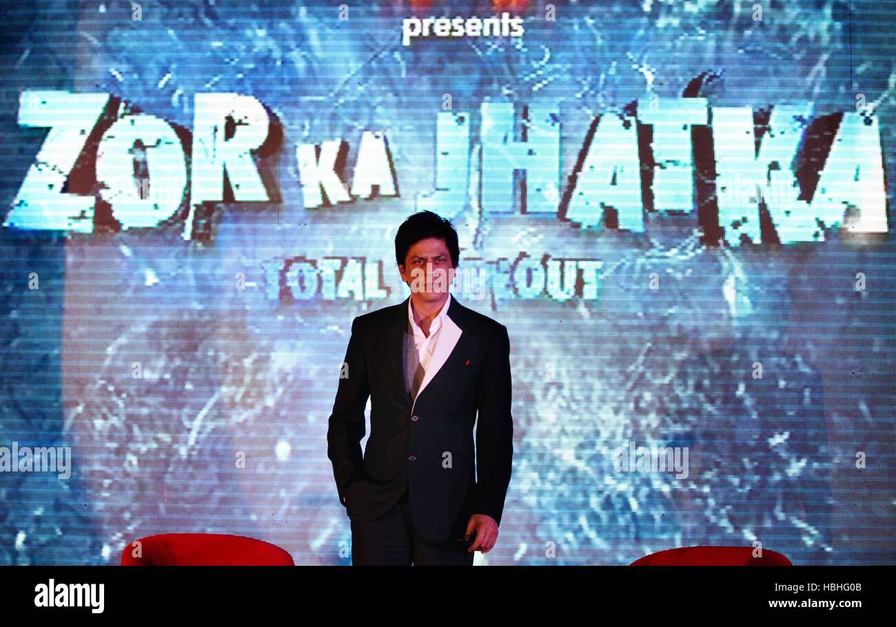 Shah Rukh Khan, acteur indien de Bollywood lancement de l'émission de télévision Zor Ka Jhatka sur Imagine TV à Mumbai en Inde Banque D'Images