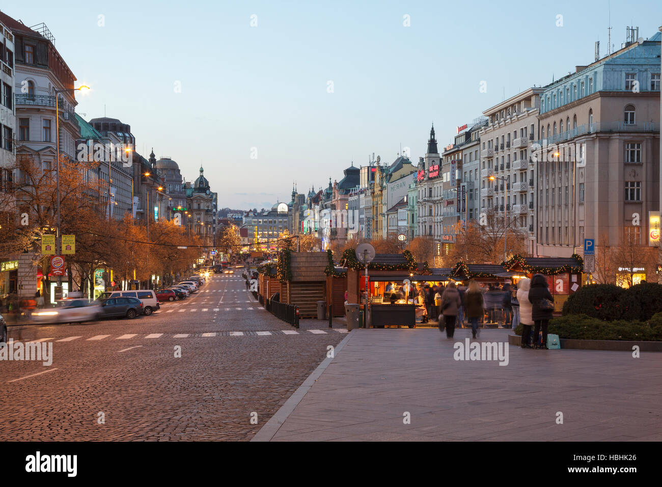 La place Venceslas, au crépuscule, Prague, République Tchèque Banque D'Images