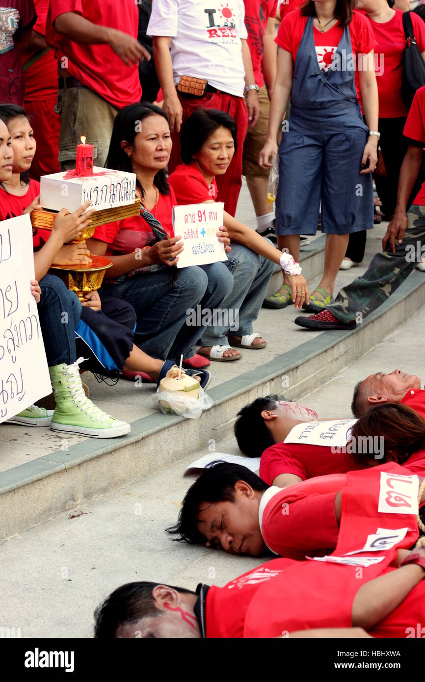 Thailand bangkok red shirt protest Banque de photographies et d'images à  haute résolution - Alamy