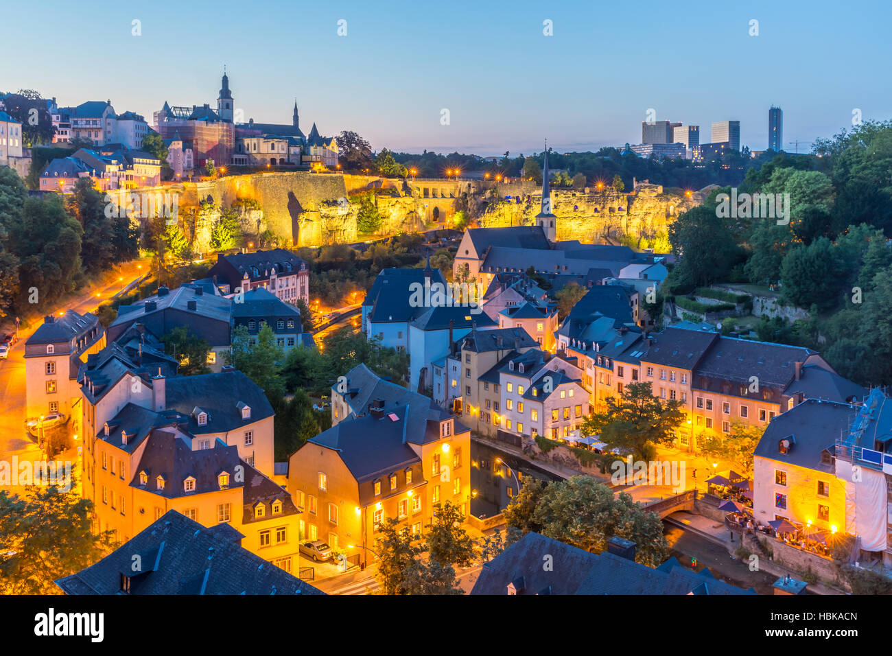 La Ville de Luxembourg nuit Banque D'Images