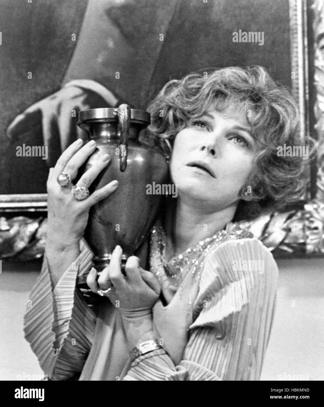 CHARLIE CHAN ET LA MALÉDICTION DE LA REINE DRAGON, Lee Grant, 1981