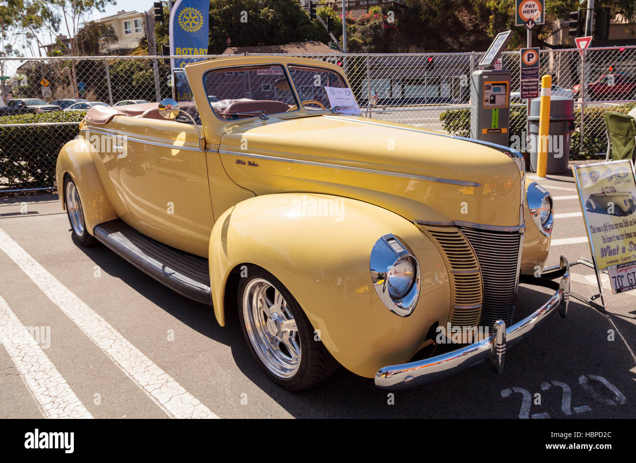 Ford deluxe auto 1940 Banque de photographies et d’images à haute ...