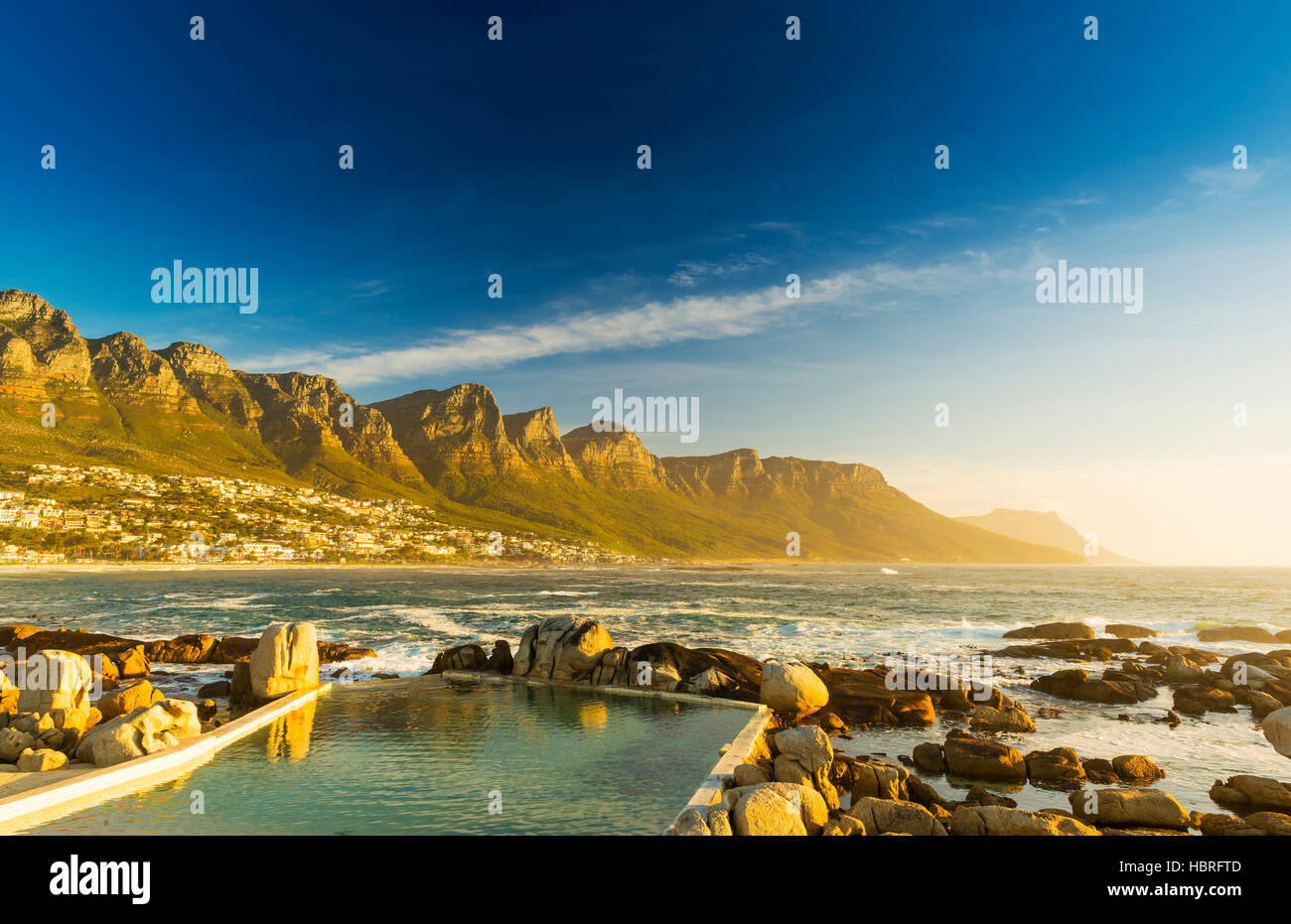 Douze Apôtres en Afrique du Sud au coucher du soleil Banque D'Images