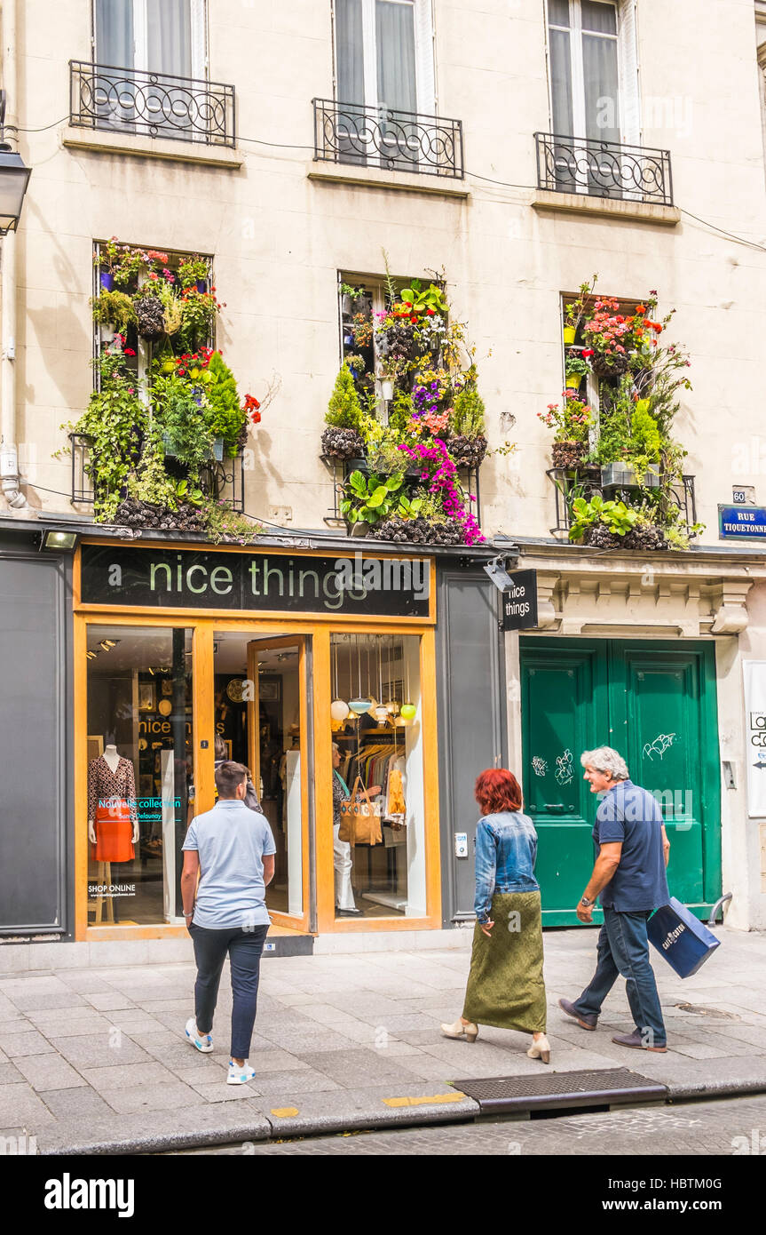 Vue extérieure de belles choses shop, entreprise de mode espagnole Banque D'Images