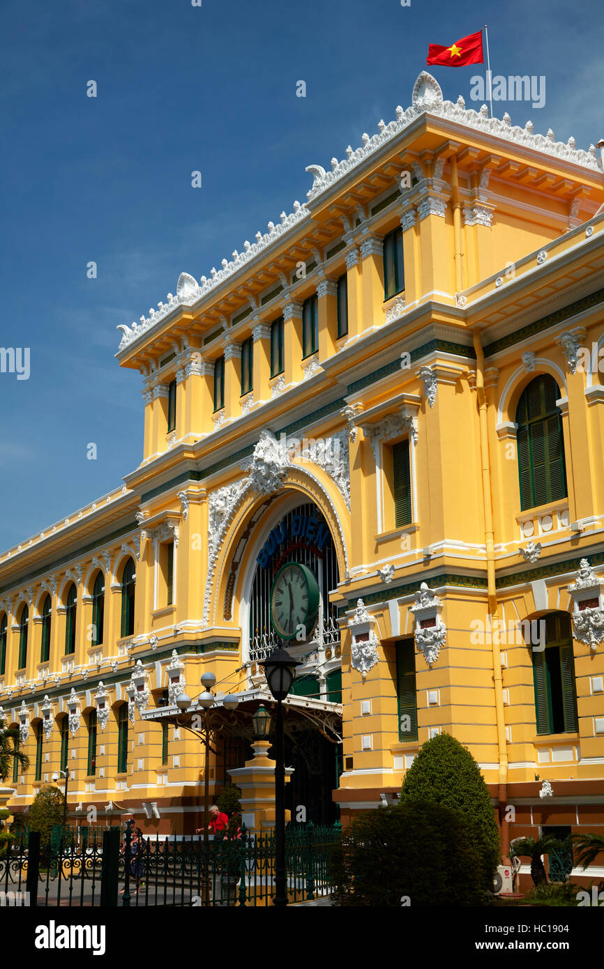 Poste Centrale historique conçu par Gustave Eiffel, Ho Chi Minh Ville (Saigon), Vietnam Banque D'Images