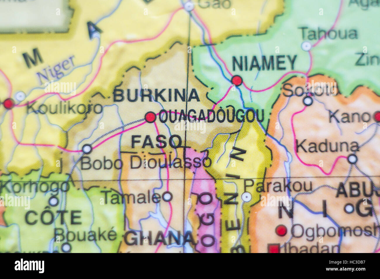 Photo d'une carte du Burkina Faso et Ouagadougou, la capitale . Banque D'Images Photo d'une carte du Burkina Faso et Ouagadougou, la capitale . Banque D'Images