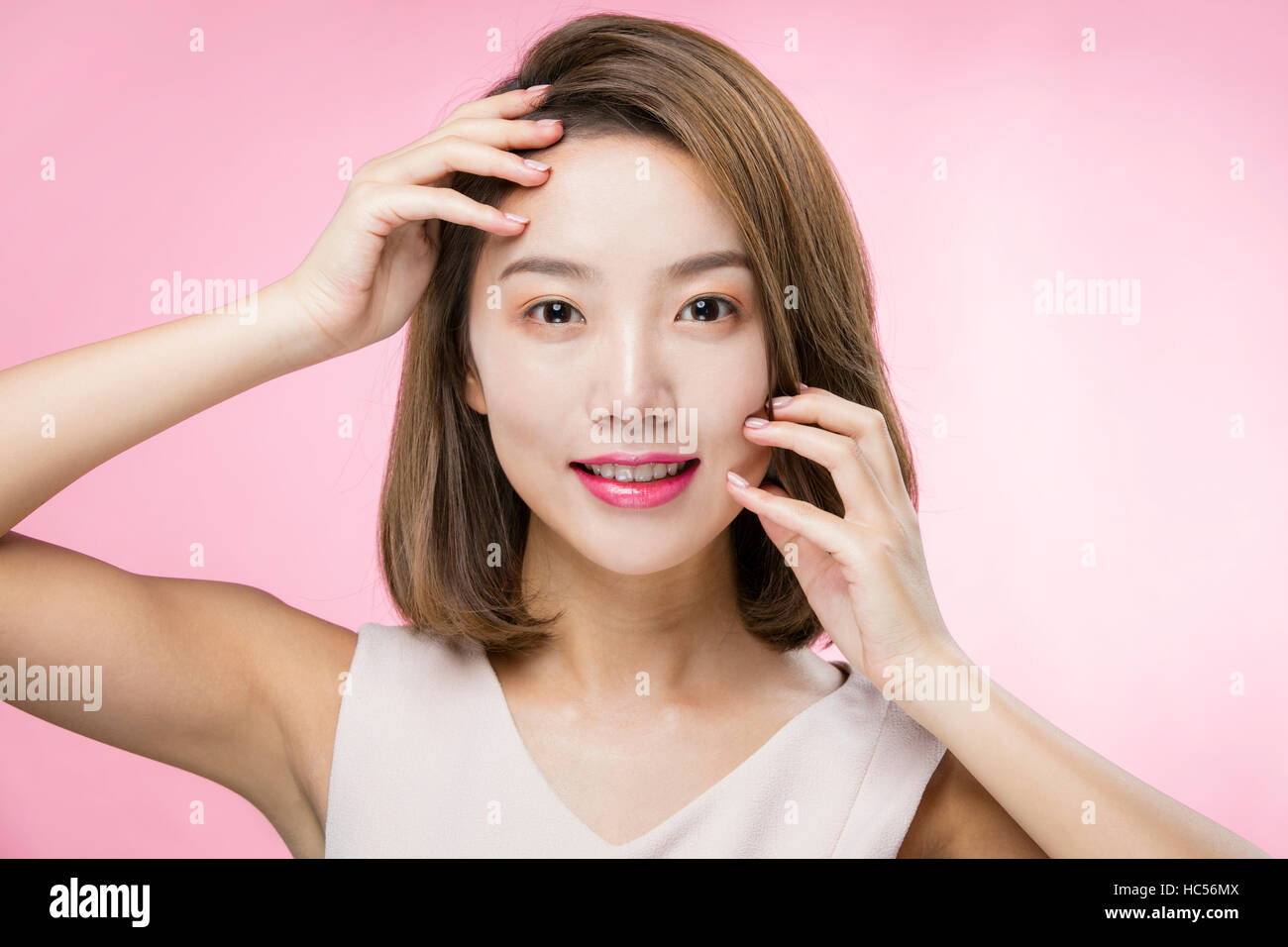 Portrait of young smiling woman Banque D'Images