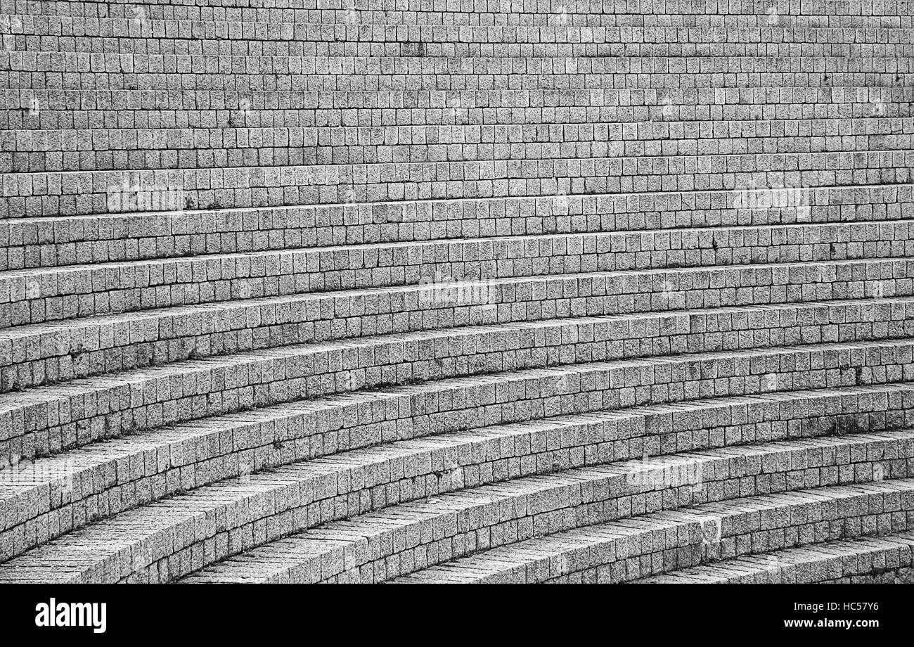 Escaliers en pierre grise sur les terres urbaines, la construction Banque D'Images