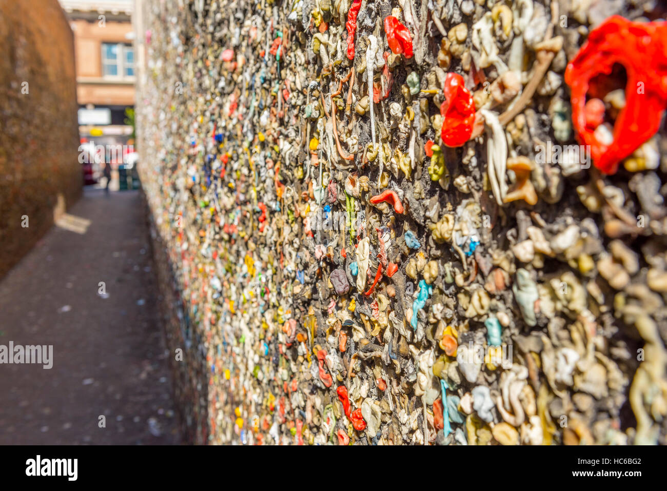 Bubblegum Alley, entre Higuera Street, et le jardin Ruelle de San Luis Obispo, Californie, USA Banque D'Images
