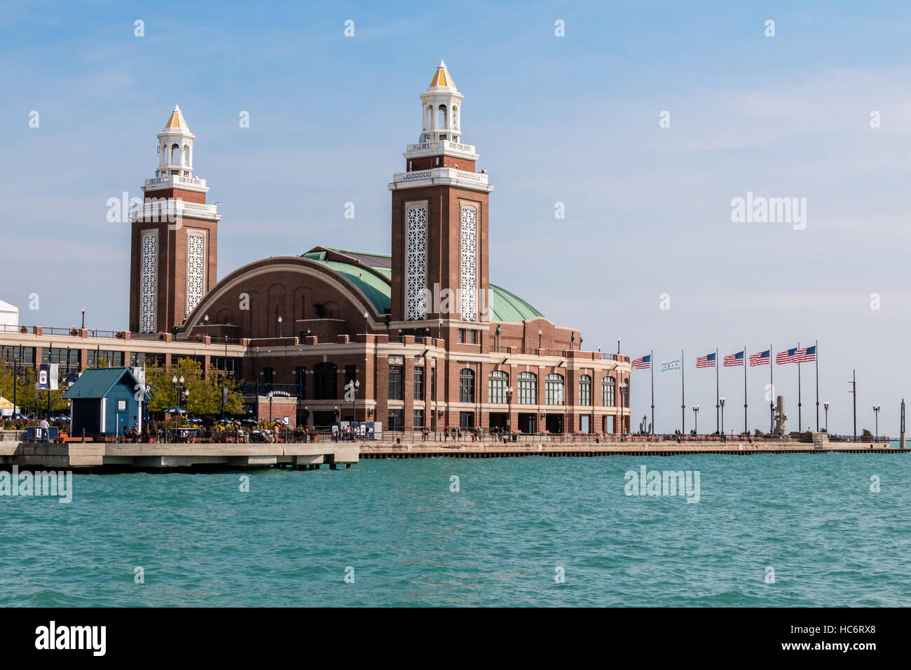 Chciago Navy Pier et le pier fin grand ballroom sur les rives du lac Michigan Banque D'Images