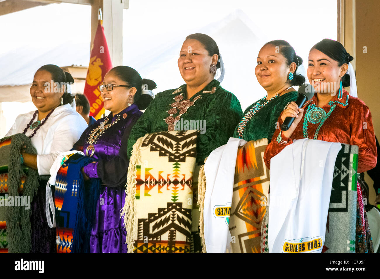 Navajo Nation, Window Rock, AZ. USA. Navajo Nation juste. Concours de beauté Miss Navajo Nation participants. Banque D'Images