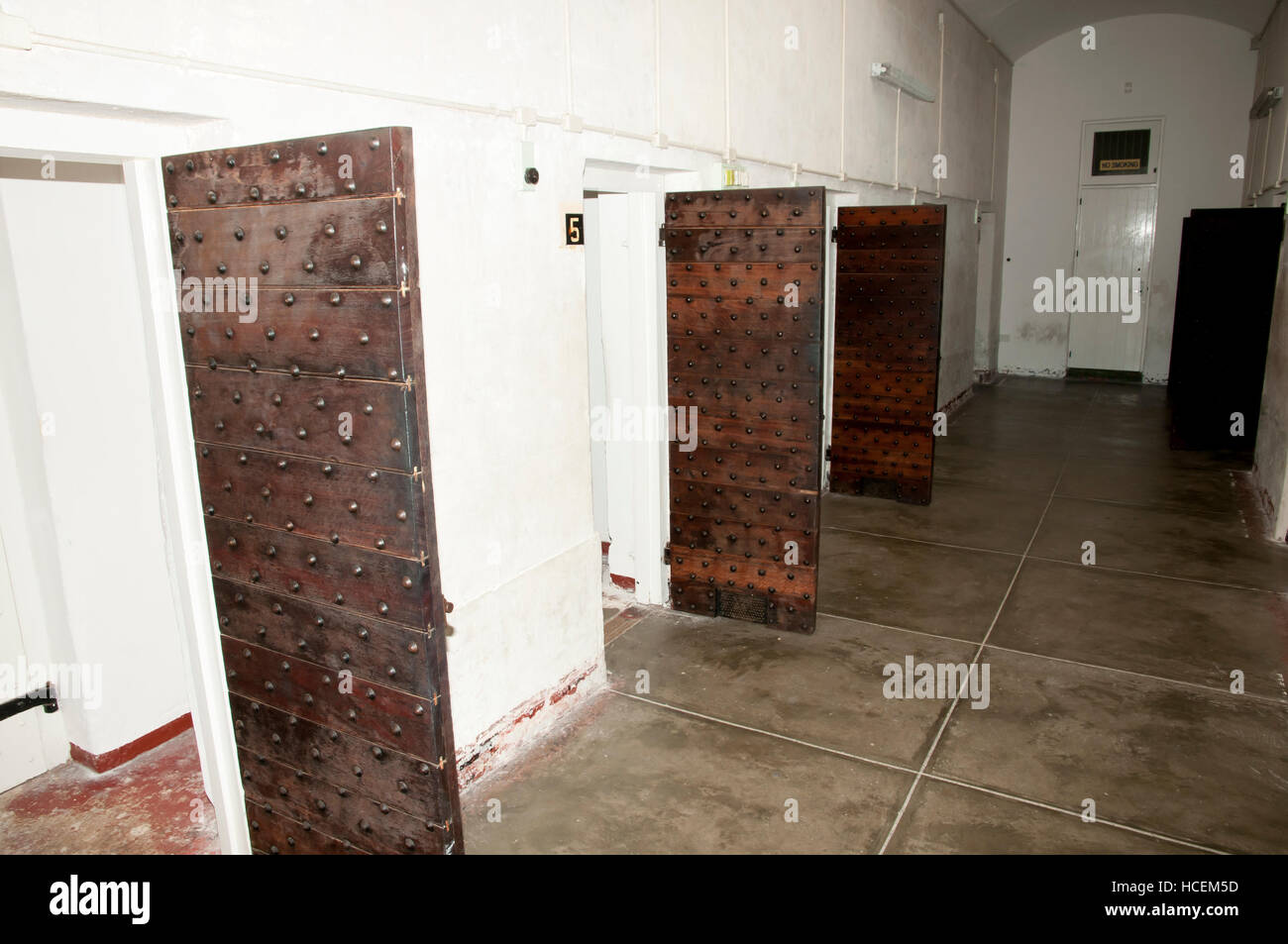 Cellules confinées de Fremantle Prison - Australie Banque D'Images