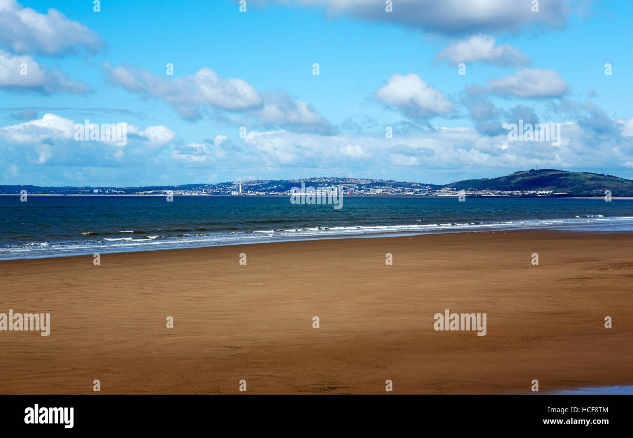 Aberavon Beach et la Baie de Swansea, Pays de Galles, Royaume-Uni Banque D'Images