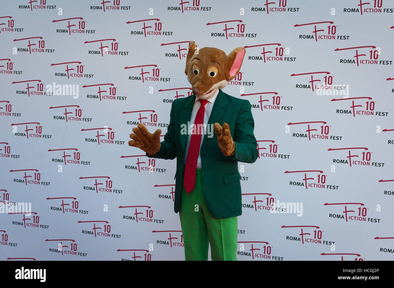 Le caract re de Geronimo Stilton la mont e des marches de Roma