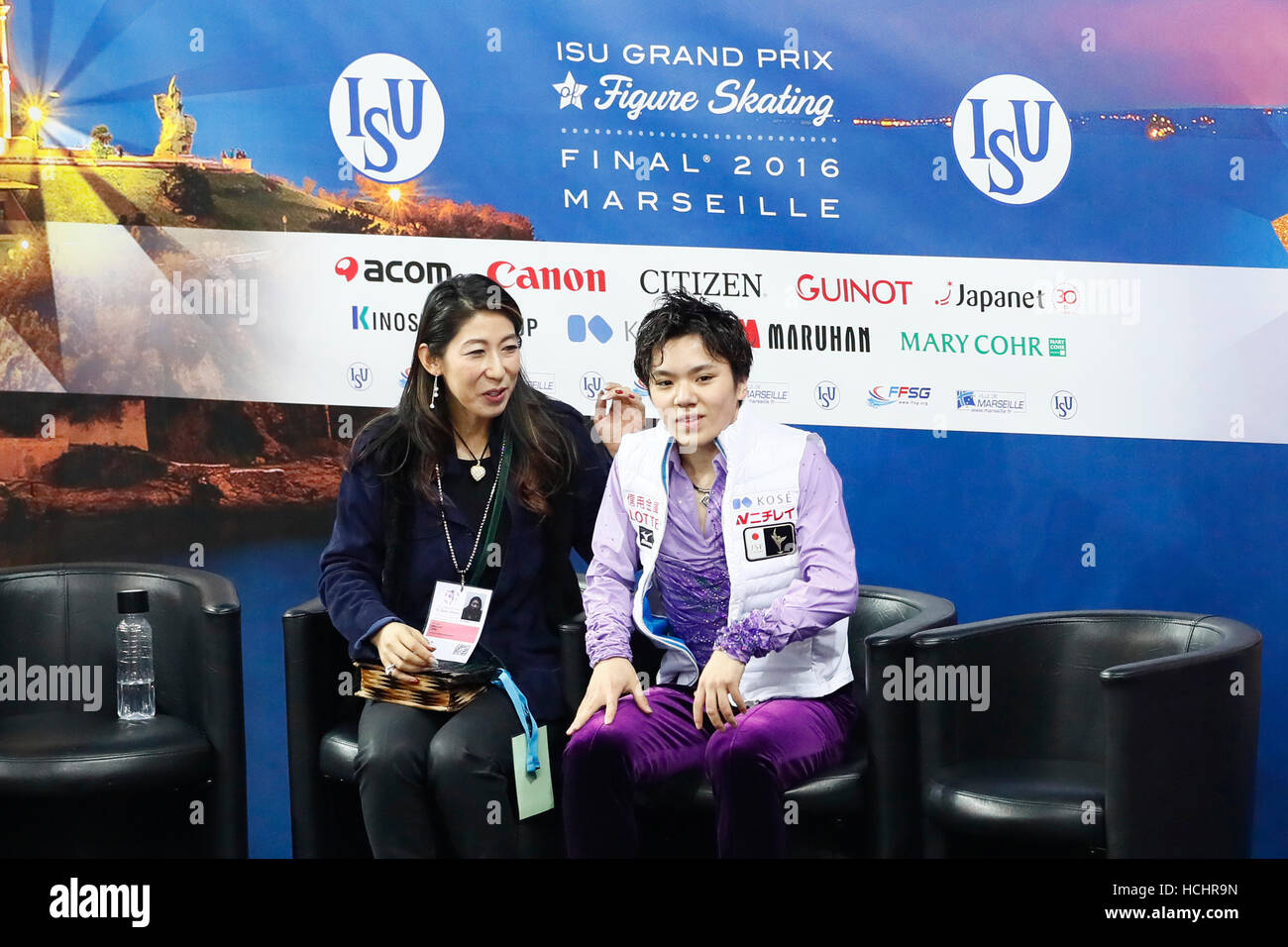Palais Omnisports Marseille Grand Est Marseille France 8e Dec 16 L R Mihoko Higuchi Shoma Uno Jpn 8 Decembre 16 Patinage Artistique 16 Isu Grand Prix Of Figure Skating Le Programme Court Palais Omnisports Marseille Grand Est Marseille France 8e Dec 16 L R Mihoko Higuchi Shoma Uno Jpn 8 Decembre 16 Patinage Artistique 16 Isu Grand Prix Of Figure Skating Le Programme Court