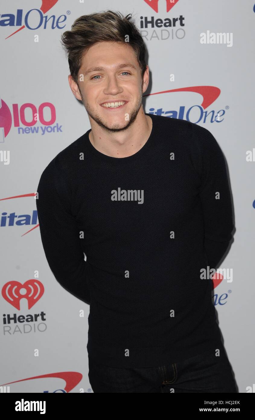 New York, NY, USA. 9Th Mar, 2016. One Direction au niveau des arrivées pour Z100's Jingle Ball 2016 présentée par Capital One, Madison Square Garden, New York, NY 9 décembre 2016. © Kristin Callahan/Everett Collection/Alamy Live News Banque D'Images