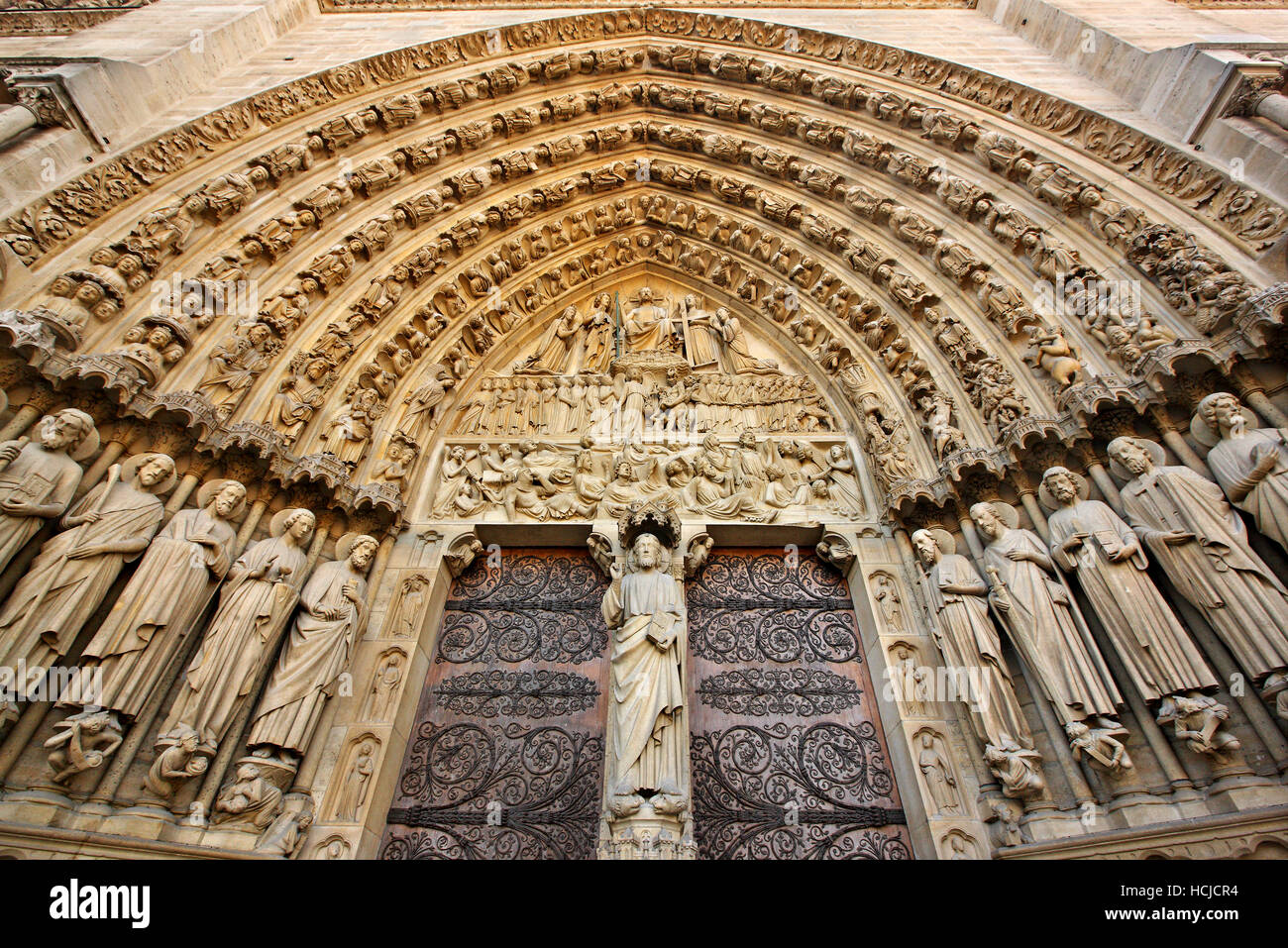 Le portail du Jugement dernier, la cathédrale de Notre-Dame, l'Île de la Cité, Paris, France. Banque D'Images