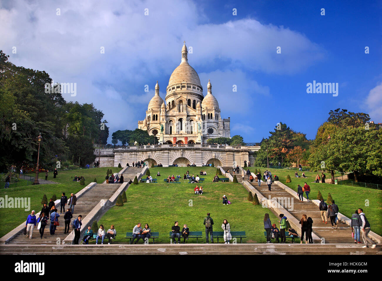 La Basilique du Sacré-Cœur ('Basilique du Sacré Coeur), tout simplement connu sous le nom de 'Sacré-coeur', Montmartre, Paris, France Banque D'Images