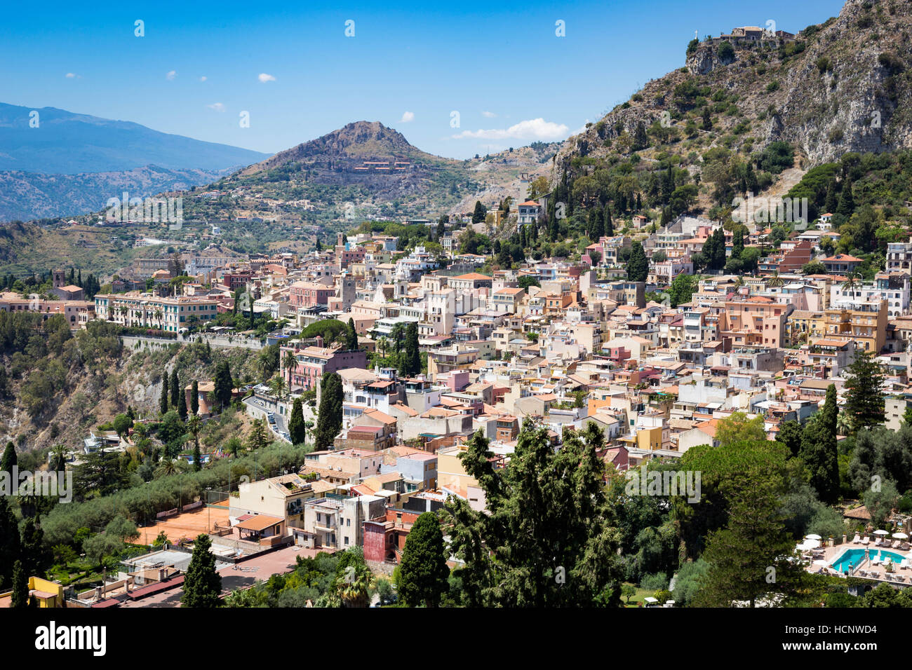 Vue de la destination touristique de Taormina, Sicile. Banque D'Images