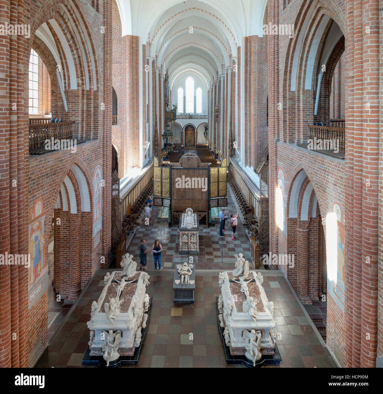 La Cathédrale de Roskilde, brique gothique, nef, Roskilde, Danemark, Nouvelle-Zélande Région Banque D'Images