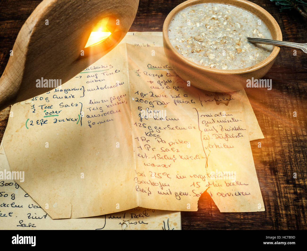 Avec la cuillère de cuisine manger magic Banque D'Images