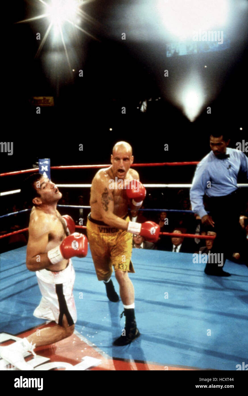 Jouer à l'OS, Antonio Banderas, Woody Harrelson, 2000, l'atterrissage d'un  poinçon Photo Stock - Alamy