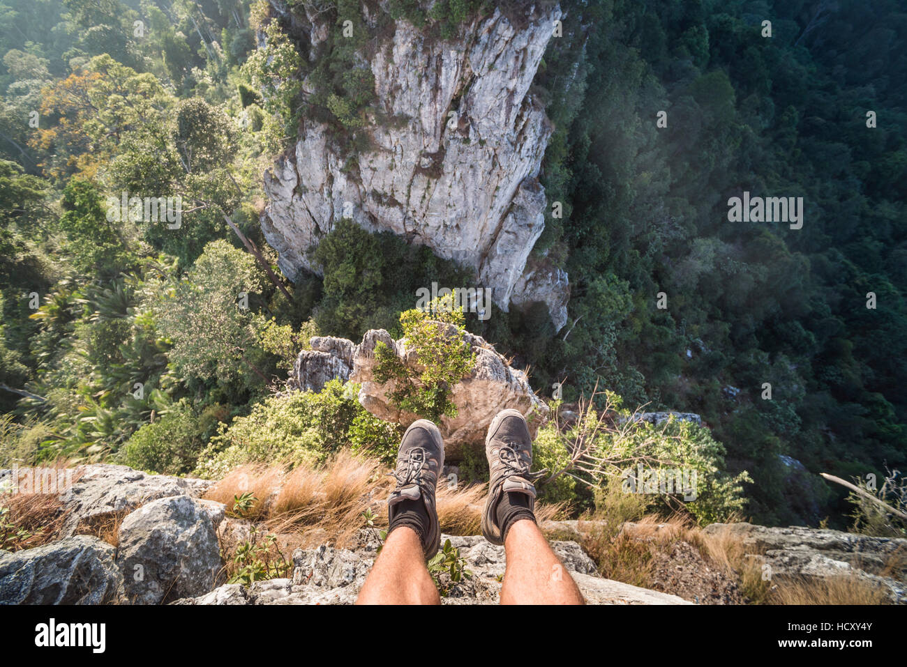 En haut de la montagne Bukit Tabur au lever du soleil, Kuala Lumpur, Malaisie Banque D'Images