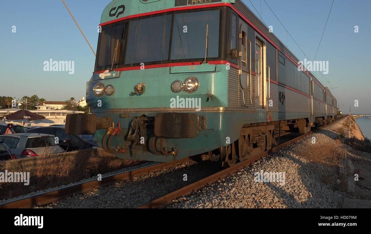 Train de banlieue transport en commun Banque D'Images