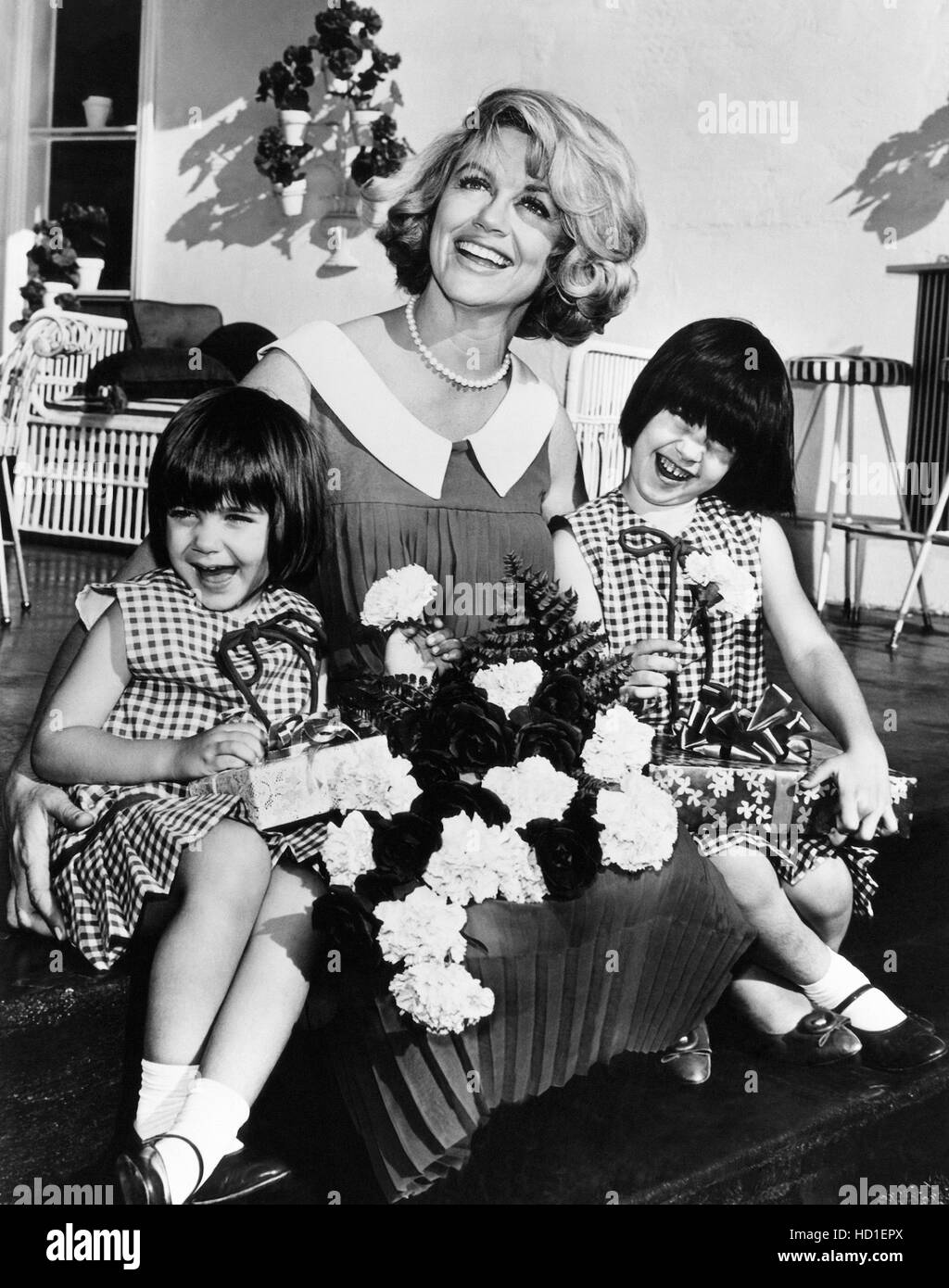 Dorothy Malone, avec ses filles, Diane Bergerac, à gauche, et Mimi