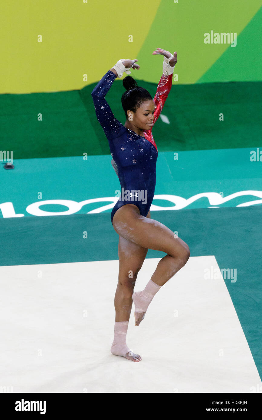 Rio de Janeiro, Brésil. 7 août 2016. Gabrielle Douglas (USA) effectue l'exercice au sol au cours de gymnastique féminine à la qualification olympique 2016 Banque D'Images