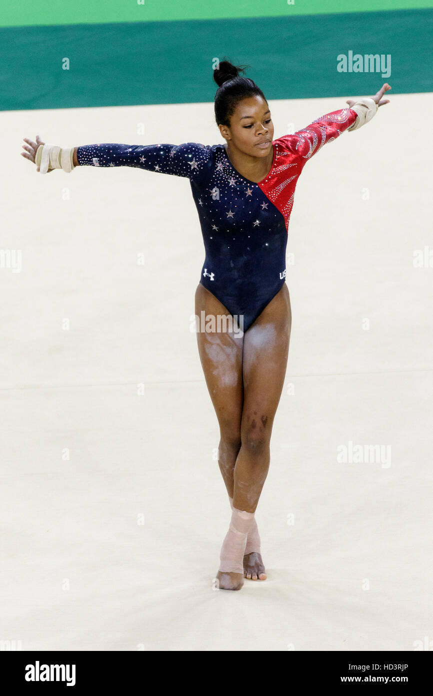 Rio de Janeiro, Brésil. 7 août 2016. Gabrielle Douglas (USA) effectue l'exercice au sol au cours de gymnastique féminine à la qualification olympique 2016 Banque D'Images