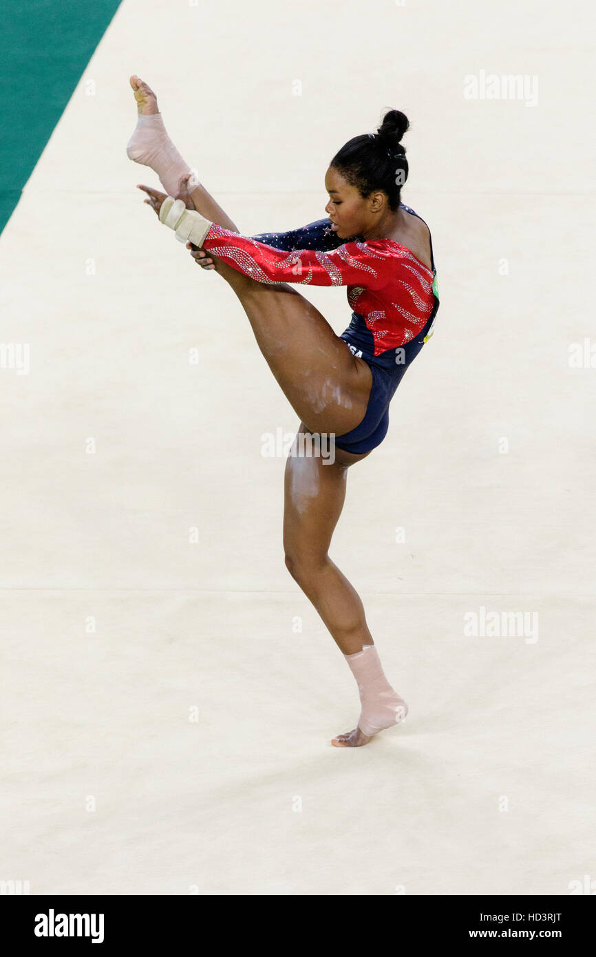 Rio de Janeiro, Brésil. 7 août 2016. Gabrielle Douglas (USA) effectue l'exercice au sol au cours de gymnastique féminine à la qualification olympique 2016 Banque D'Images