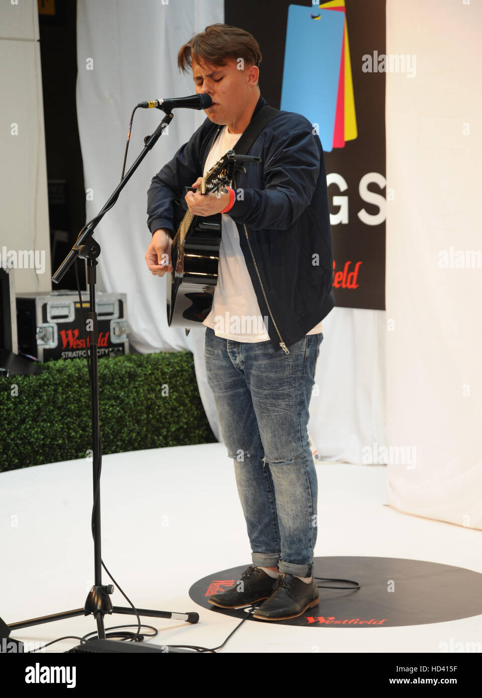 Westfield Stratford Concerts grand final comprend : Lewis Smith Où : London, Royaume-Uni Quand : 04 Oct 2016 Banque D'Images