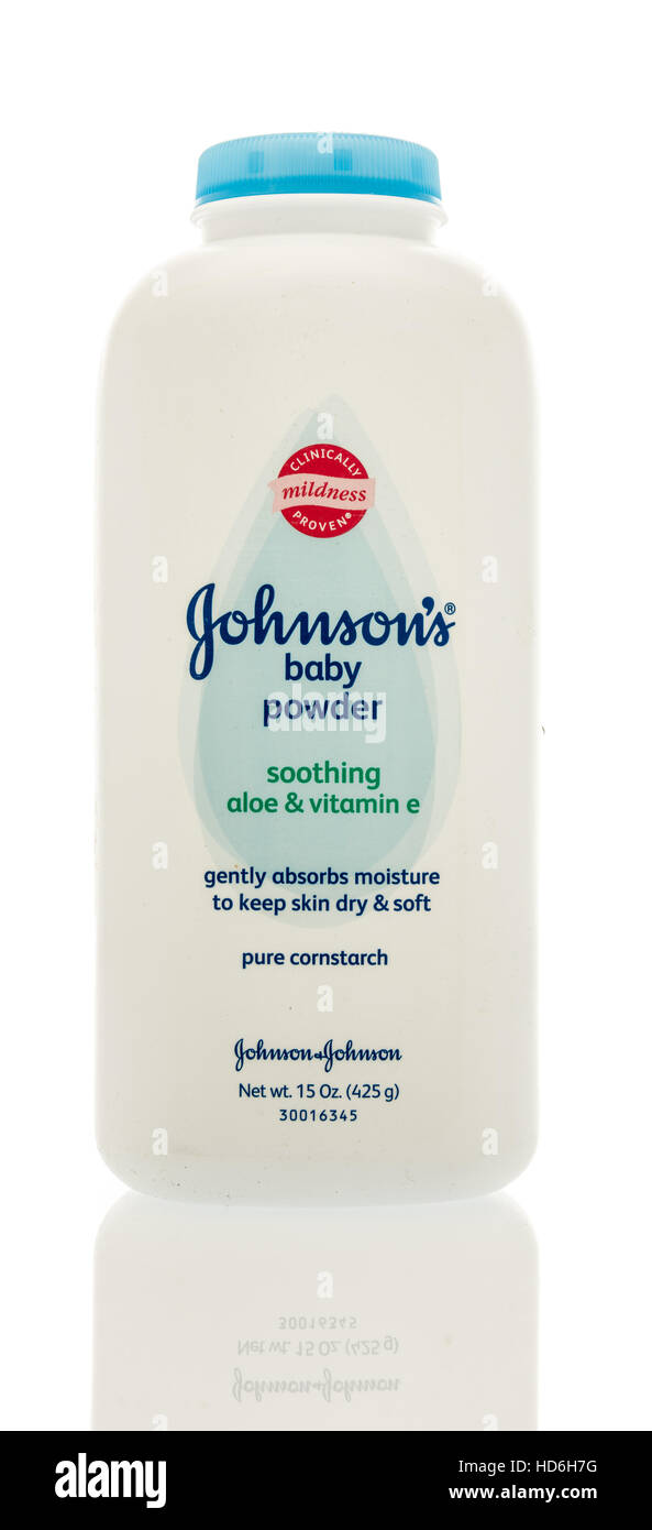 Winneconne Wi 8 Decembre 16 Contenant De La Poudre Pour Bebe Johnson S Sur Une Base Isolee Photo Stock Alamy