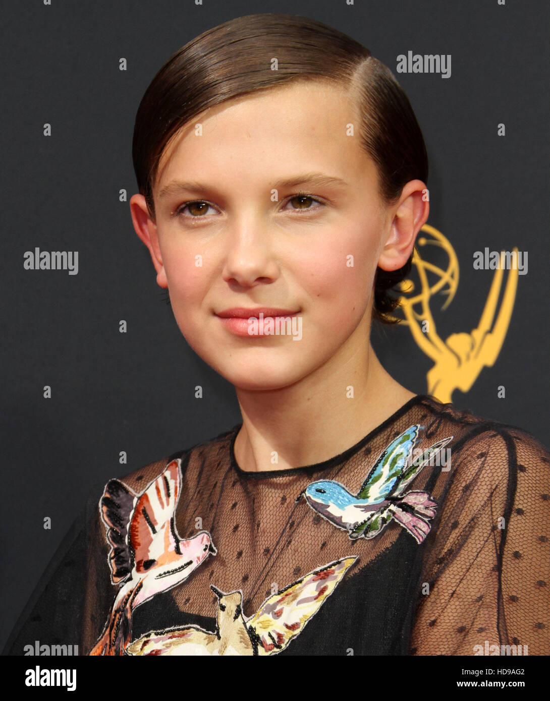 68e Emmy Awards : 2016 tenue à l'Théâtre Microsoft comprend : Millie Bobby Brown Où : Los Angeles, California, United States Quand : 18 Oct 2016 Banque D'Images