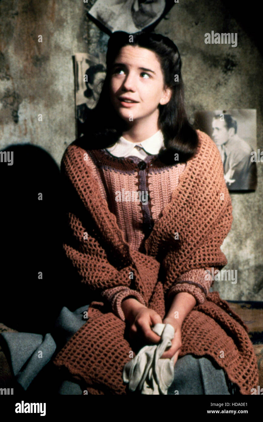 Le Journal Danne Frank Film 1980 Le JOURNAL D'ANNE FRANK, Melissa Gilbert, 1980, © Courtesy NBC/Everett  Collection Photo Stock - Alamy