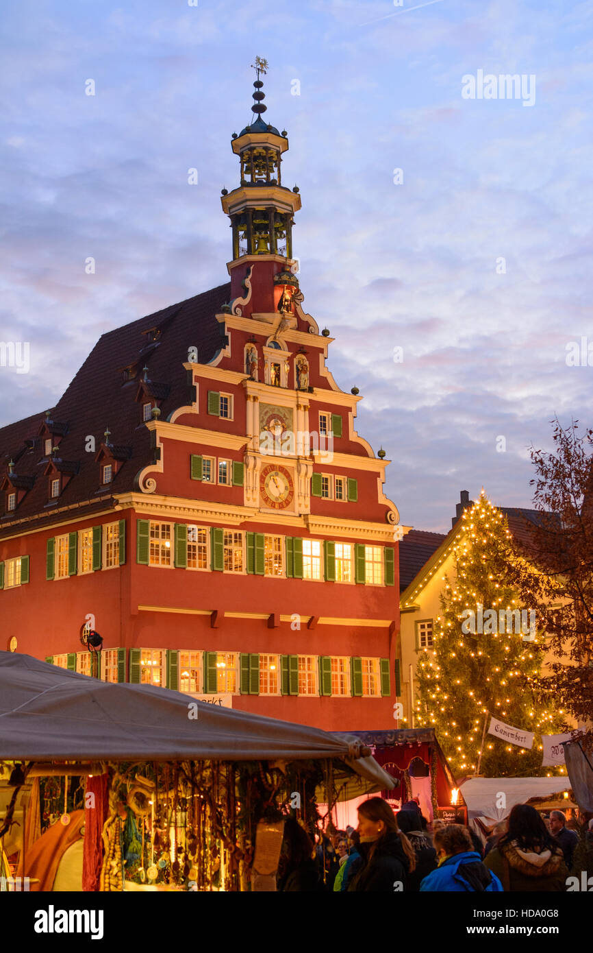 Esslingen am Neckar : Marché de Noël, l'hôtel de ville, place du marché, région de Stuttgart, Bade-Wurtemberg, Allemagne Banque D'Images