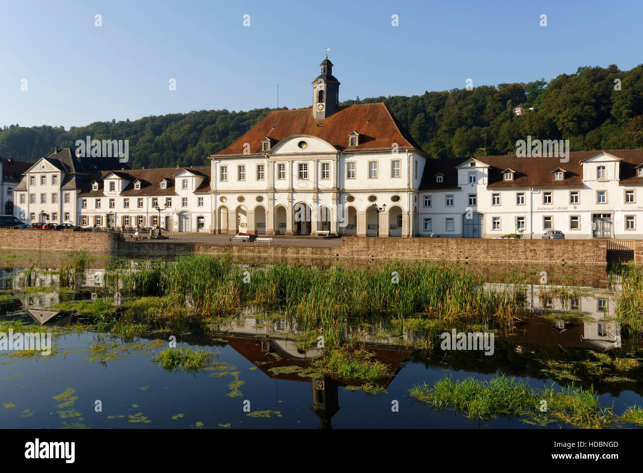 Bad Karlshafen : la mairie et historique du bassin du vieux port, Weser Uplands, Hesse, Allemagne Banque D'Images