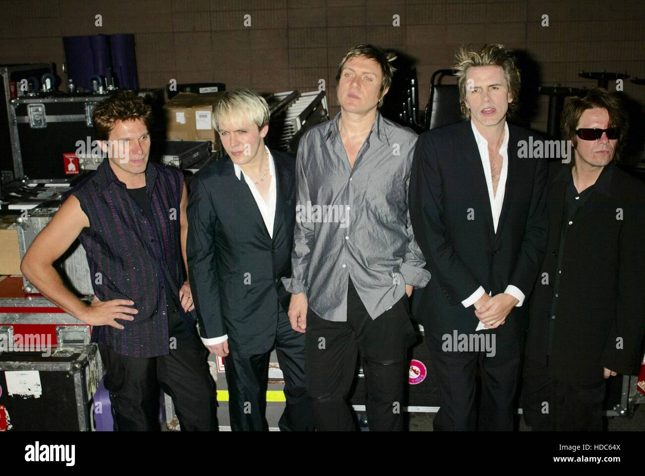 Le groupe de rock Duran Duran, avec Andy Taylor, Nick Rhodes, Simon le bon, John Taylor et Roger Taylor arrivent au Roxy à West Hollywood, Californie, le 15 juillet 2003. Photo de Francis Specker Banque D'Images