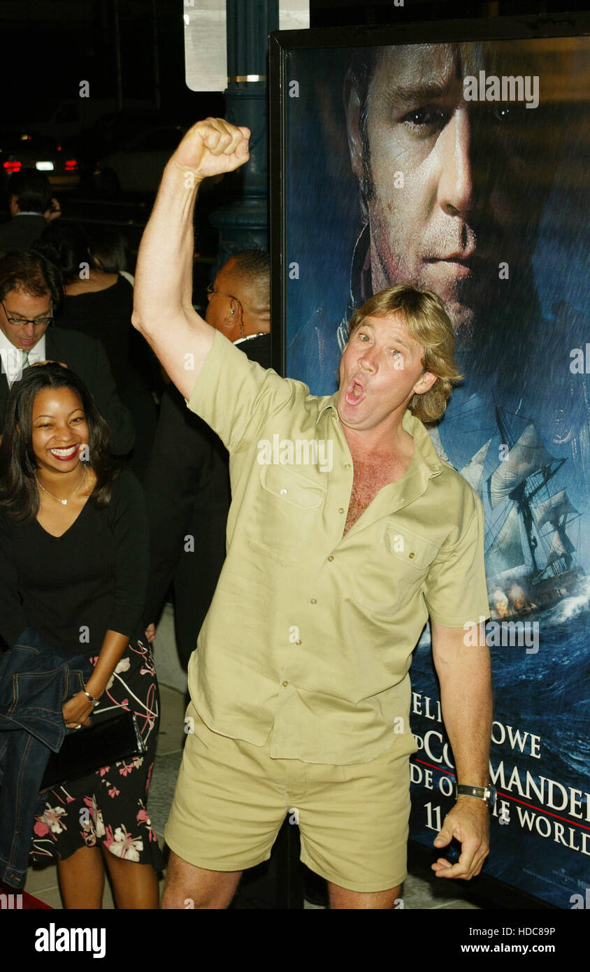 Steve Irwin pose à une projection du film 'Master et The World', à l'Academy of Motion Picture Arts & Sciences à Beverly Hills, Californie, le Mardi, Novembre 11, 2003. Crédit photo : Francis Specker Banque D'Images