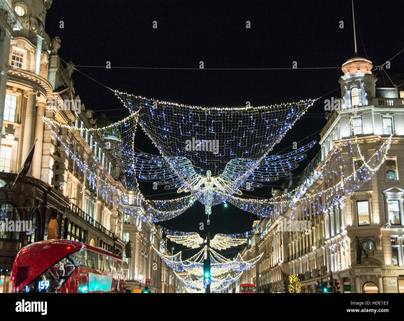 Les lumières de Noël sur Regent Street dans le West End de Londres, UK Banque D'Images