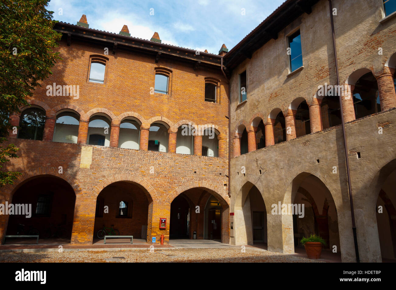 Palazzo del Broletto, maisons art museum, Pavie, Lombardie, Italie Banque D'Images