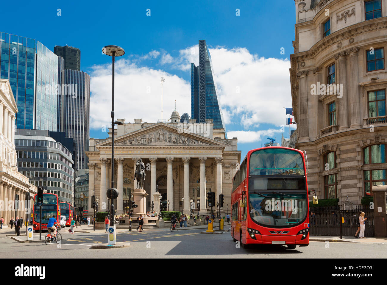Londres, UK - Vue du coeur financier britannique, la Banque d'Angleterre et Royal Exchange. Banque D'Images